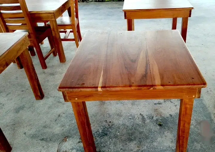 Muebles de madra maciza hechos a medida
